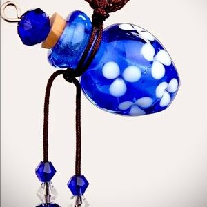 Glass bottle/vase pendant necklace cobalt blue floral design cork lid rope beads